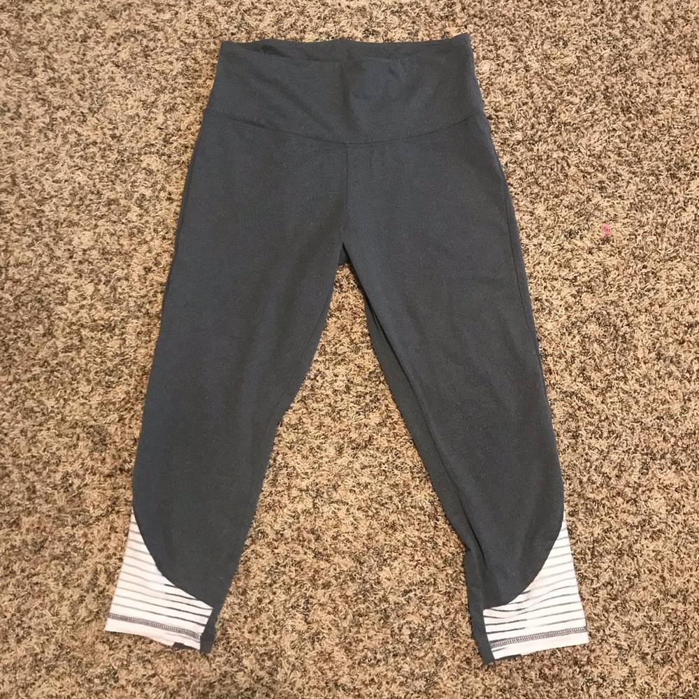 Grey Capris